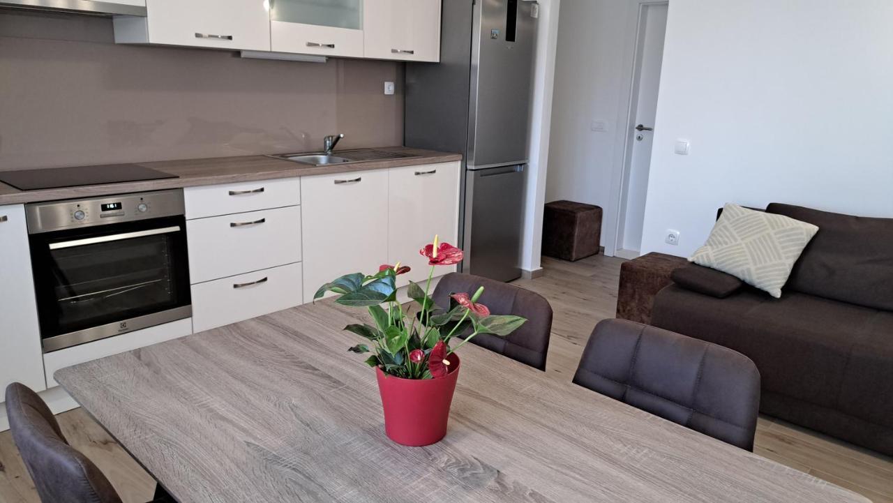 Holiday Apartman Kaštela Kültér fotó
