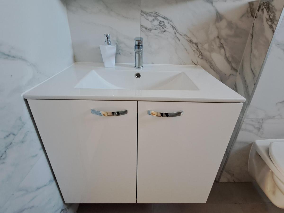 Holiday Apartman Kaštela Kültér fotó